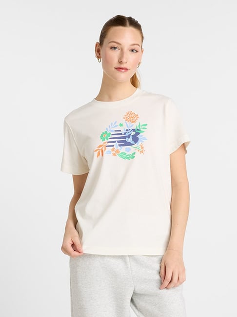 New Balance White Cotton Regular Fit Printed T-Shirt