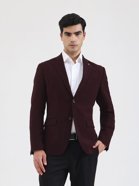 Wyre Wine Regular Fit Solid Blazer