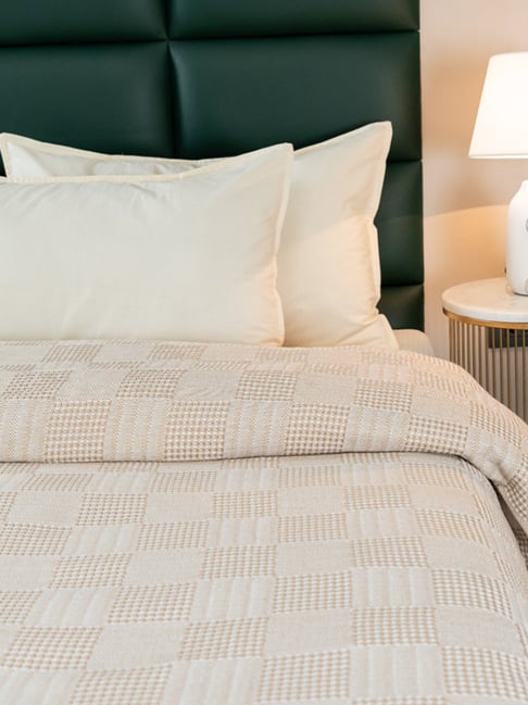 Saral Home Beige Cotton 300 TC Textured King Bedsheet with 2 Pillow Covers