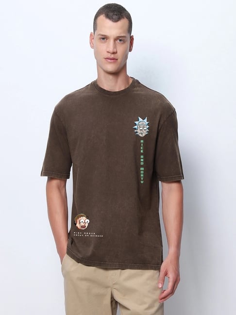 Bewakoof Rick And Morty Men's Brown Graphic Printed Oversized Acid Wash T-shirt