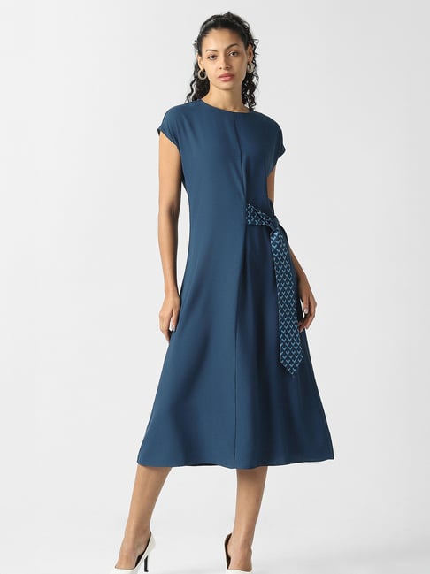 Van Heusen Navy Regular Fit Formal Dress