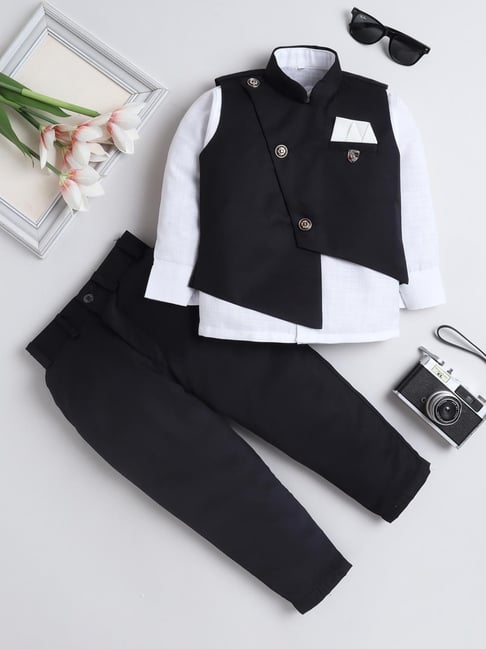 Fourfolds Boys White Regular Fit Suit Set