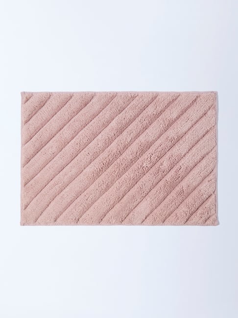 Westside Home Pink Diagonal Striped Bath Mat