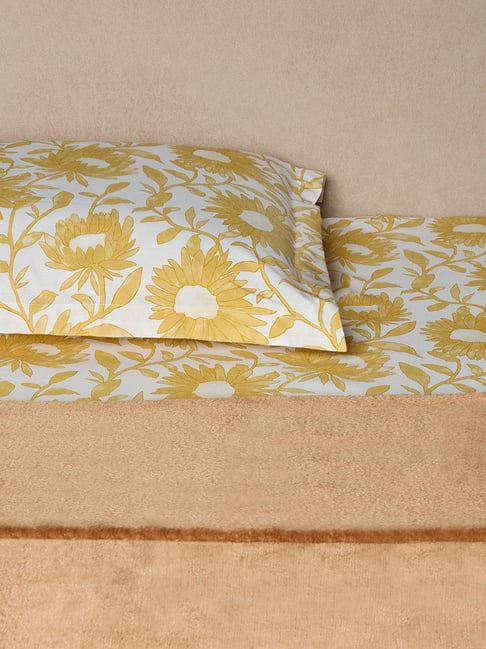 Westside Home Brown Queen Bed Fleece Blanket