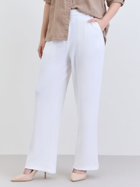 Styli Cream Wide Leg Solid Mid Rise Trousers