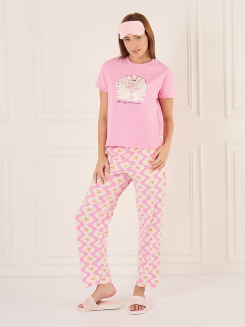 Sweet Dreams Pink Cosmos Cotton Graphic Short Sleeves Pyjama Set-picture-34