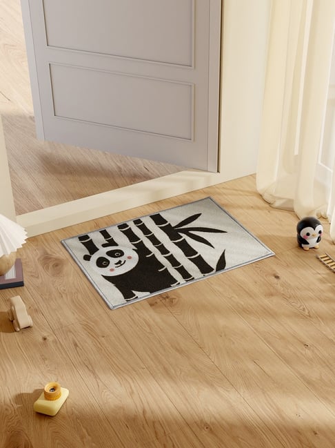 Spaces Universal Kung Fu Panda Dark Brown Nylon Tufted Printed 1070 GSM Bath Mat