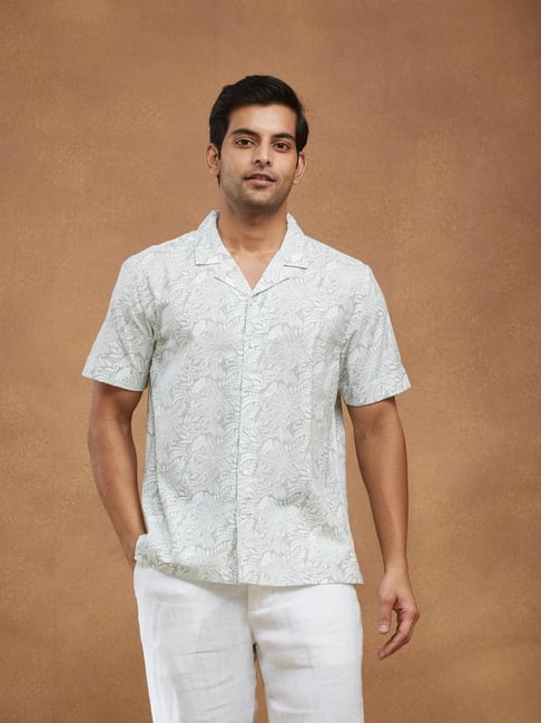 Fabindia White Cotton Printed Cuban Shirt-picture-17