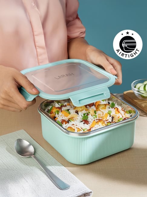 Larah By Borosil Freshbyte 1600Ml Square Food Storage Container - Mint