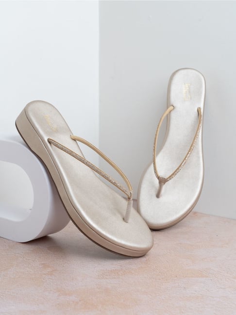 Inc.5 Women's Golden Thong Sandals