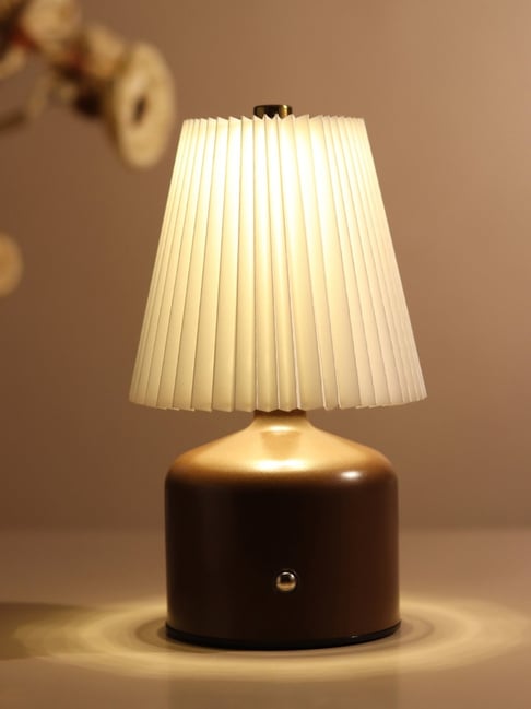 De Maison Decor Brown Plastic & Metal Dora's Table Lamp
