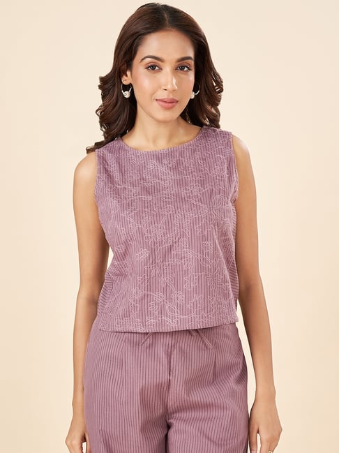 Akkriti by Pantaloons Grayish Purple Embroidered Top-picture-11