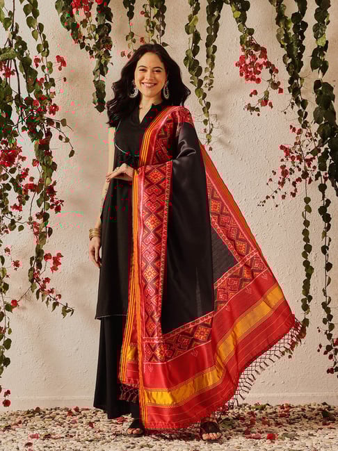 Silk Land Black Silk Printed Dupatta