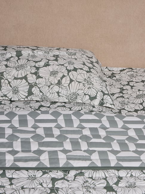 Westside Home Sage Floral Pattern Single Bed Comforter
