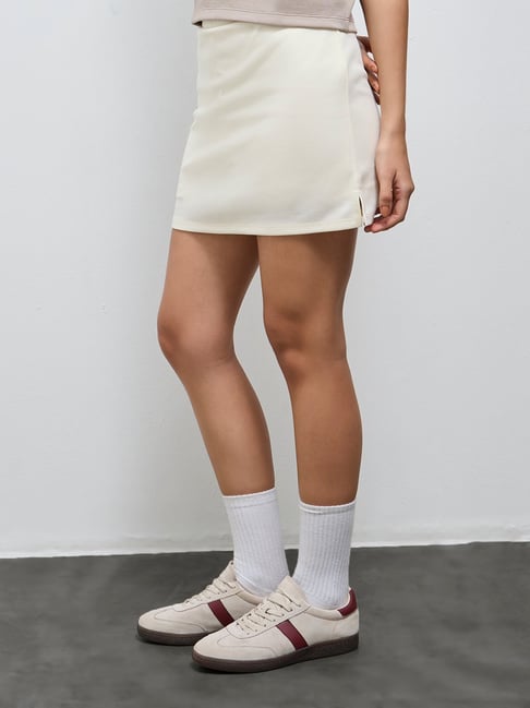 Nuoflexx by Westside Cream Solid High-Rise Skirt