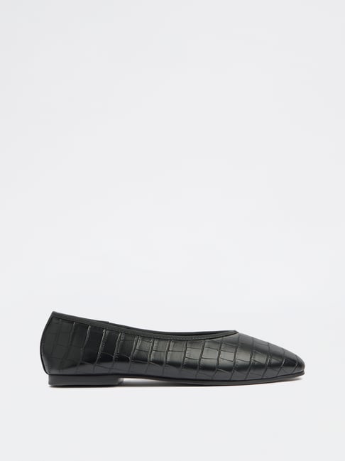 LUNA BLU by Westside Black Textured Ballerinas