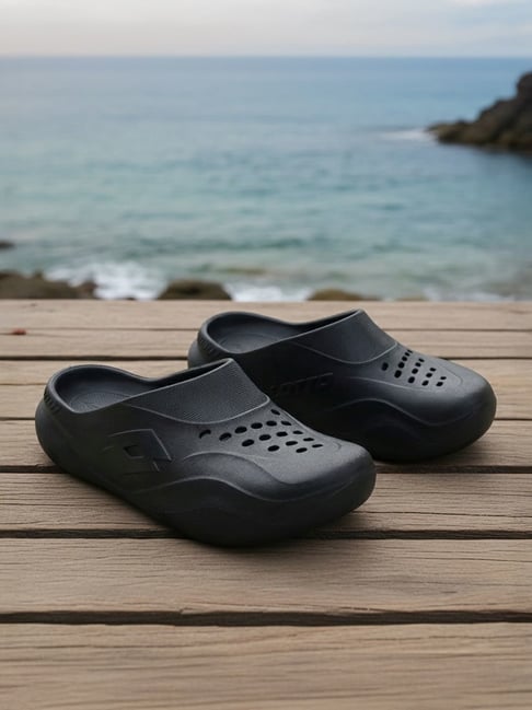 Lotto Men's Recupero Black Clogs