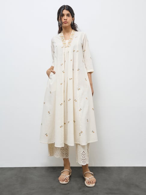 Utsa by Westside Off-White Floral Embroidered Cotton A-Line Kurta-picture-35