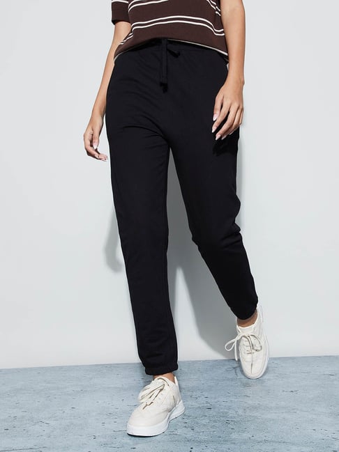 Fame Forever By Lifestyle Black Cotton Regular Fit Joggers