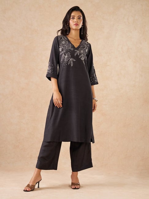 Marigold Lane Black Regular Fit Embroidered Kurta