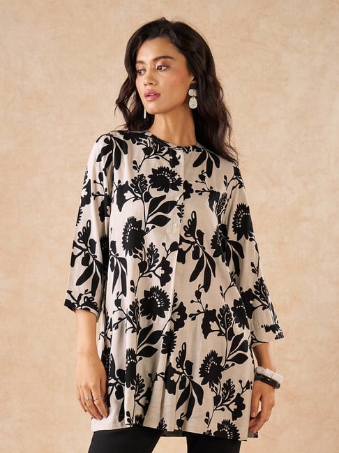 Marigold Lane White Relaxed Fit Floral Print Kurti