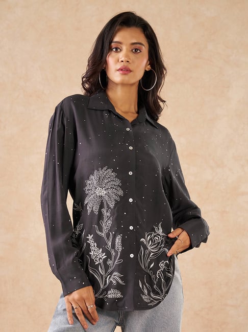 Marigold Lane Black Relaxed Fit Embroidered Shirt-picture-12