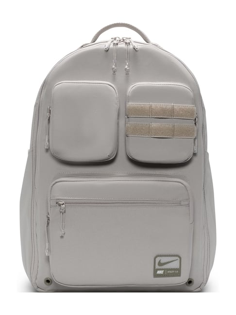light gray nike backpack