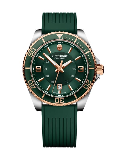 Buy VICTORINOX V249182 Maverick Plain 3-Hand & Date Analog Watch