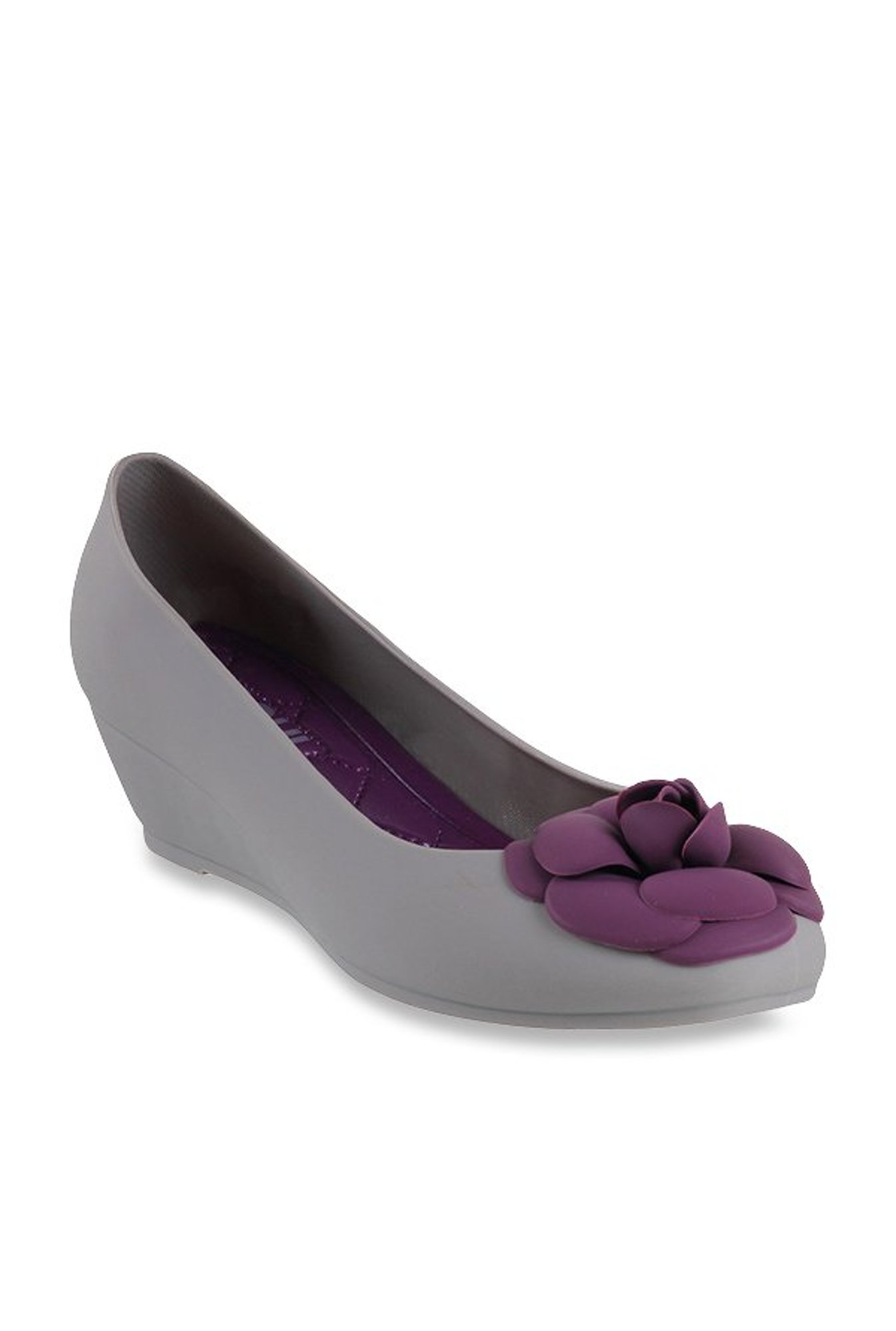 Buy Mochi Grey Wedge Pumps for Women at 