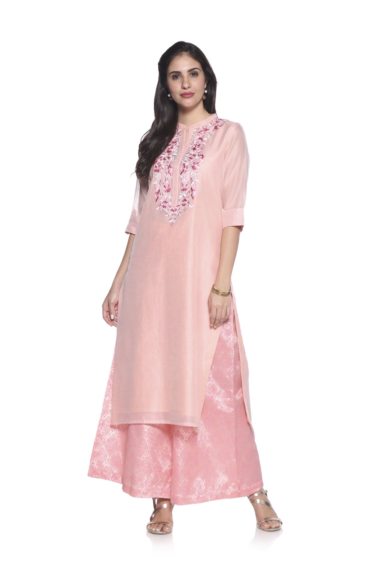ethnic set for women