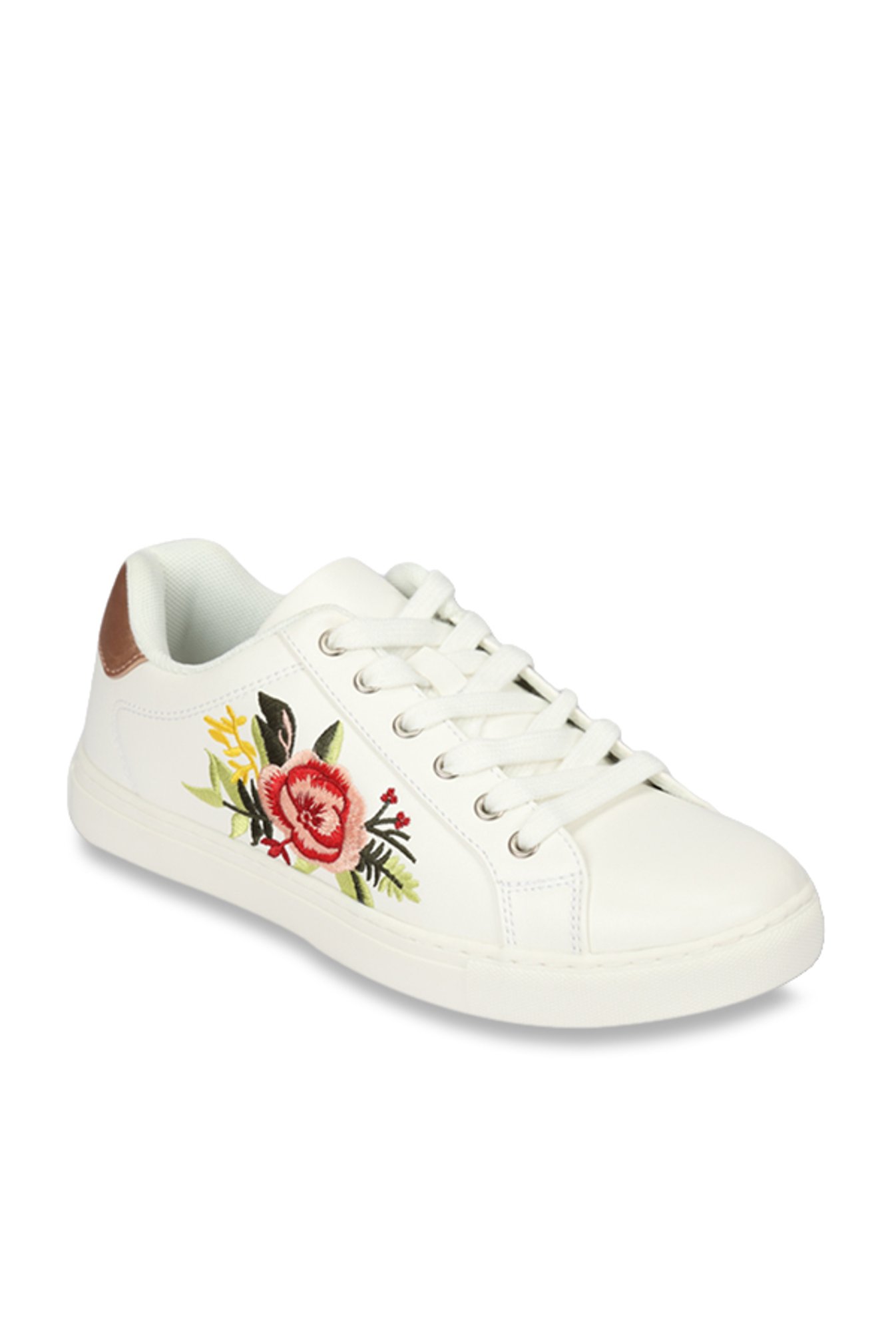 ruosh white sneakers