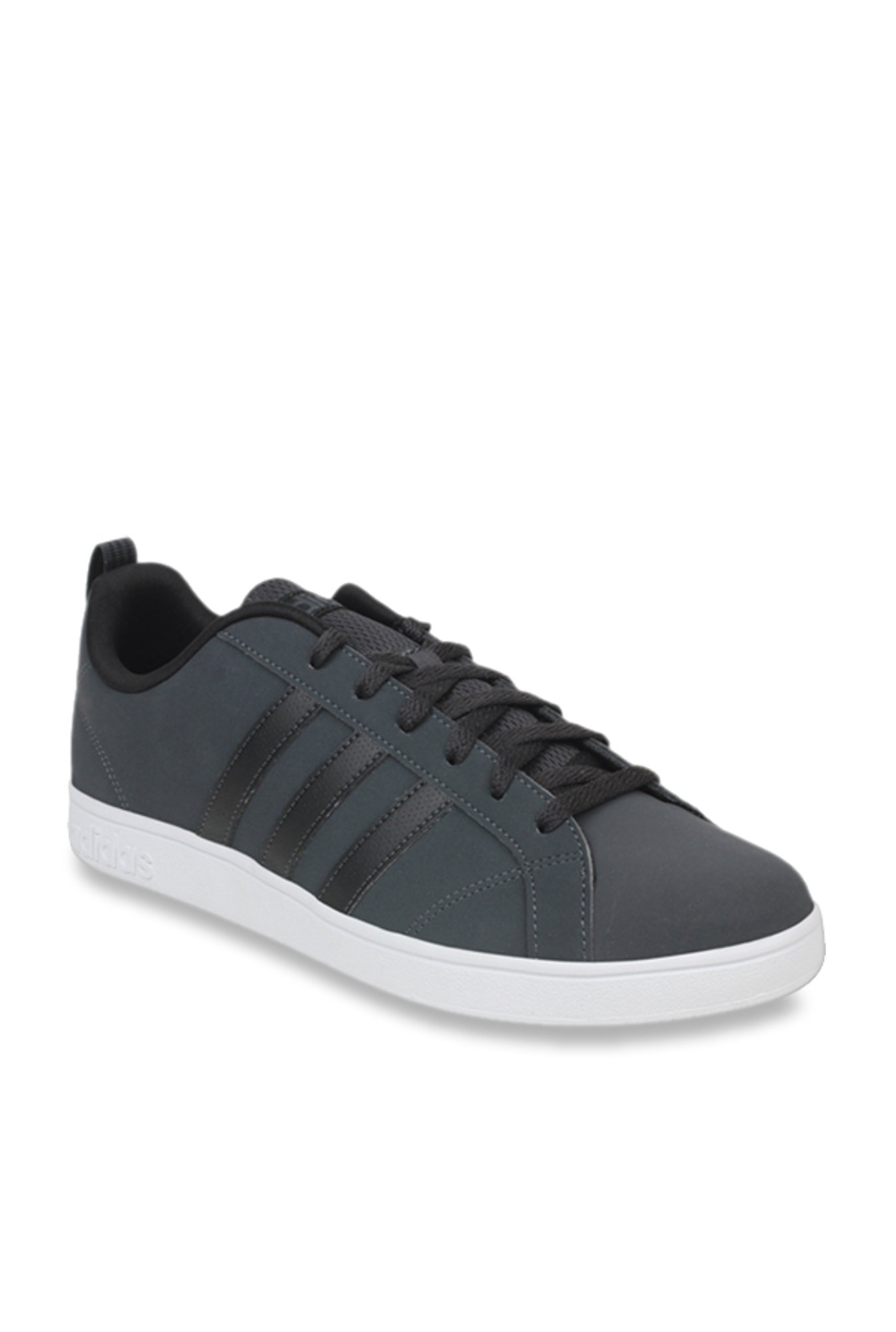 tata cliq sneakers