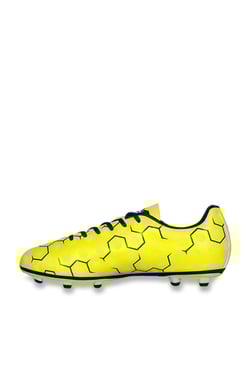 nivia ditmar football shoes