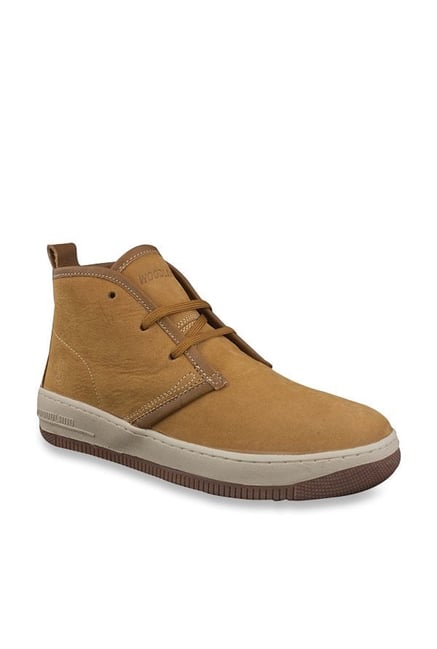 ankle chukka boots