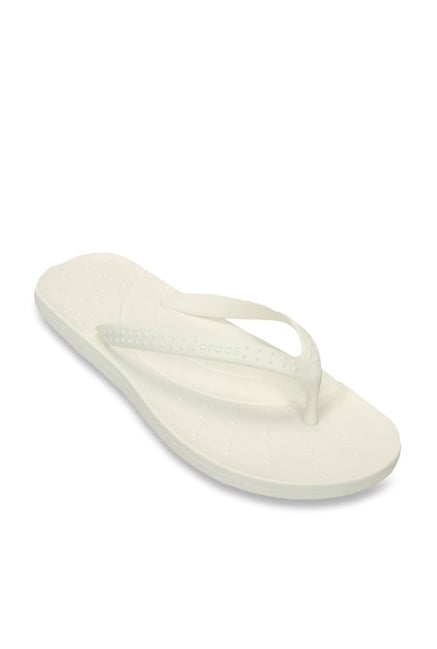 buy crocs slippers online