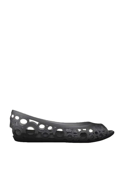 Crocs discount adrina flat