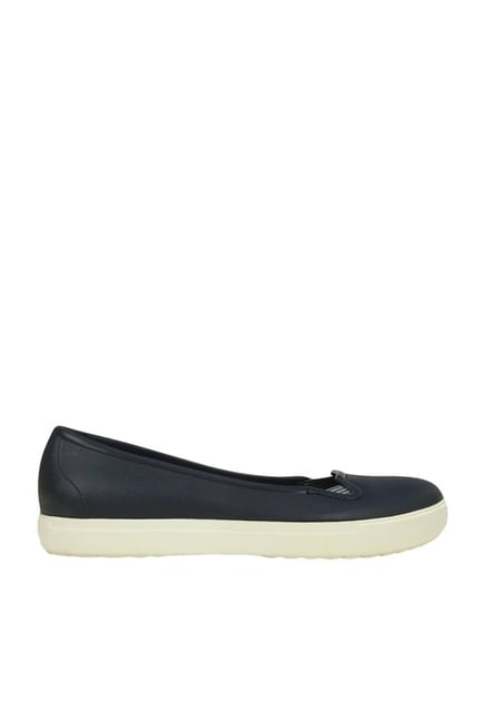 Buy Crocs CitiLane Navy White Pumps Online at best price at TataCLiQ