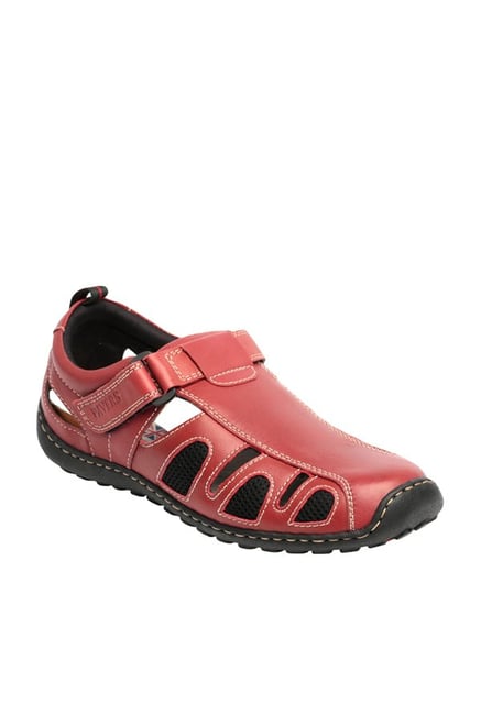 Buy Pavers England Coral Red Fisherman Sandals Online at best