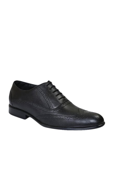 Red Chief Black Brogue Shoes from Red 