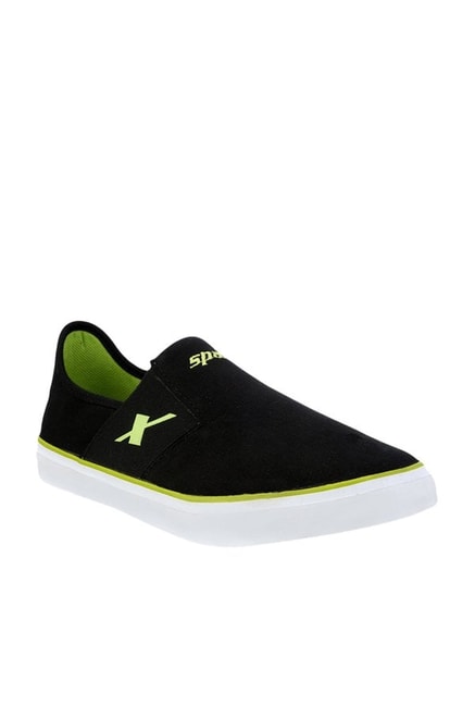 Buy online Green Sport Shoes from Footwear for Men by Sparx for ₹1229 at  12% off | 2024 Limeroad.com
