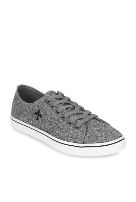 red tape sneakers online