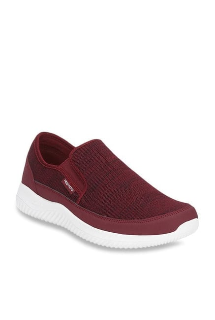 Red tape maroon running hot sale shoes