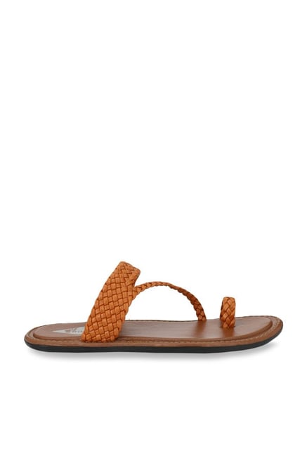 prolific tan toe ring sandals
