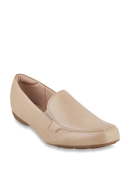 Buy Da Vinchi by Metro Beige Casual Loafers for Women at Best