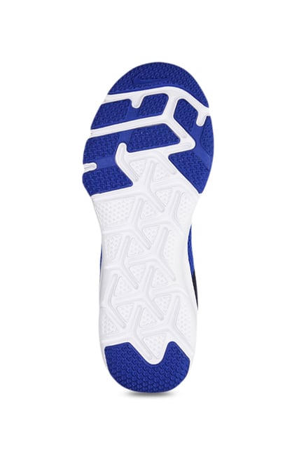 tatacliq nike shoes