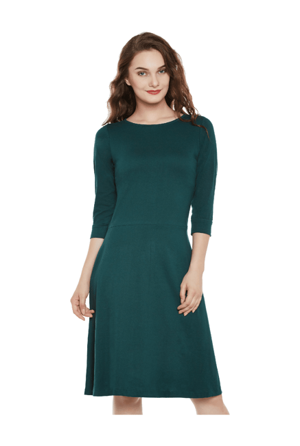Miss Chase Green Slim Fit Knee Length Dress Price in India