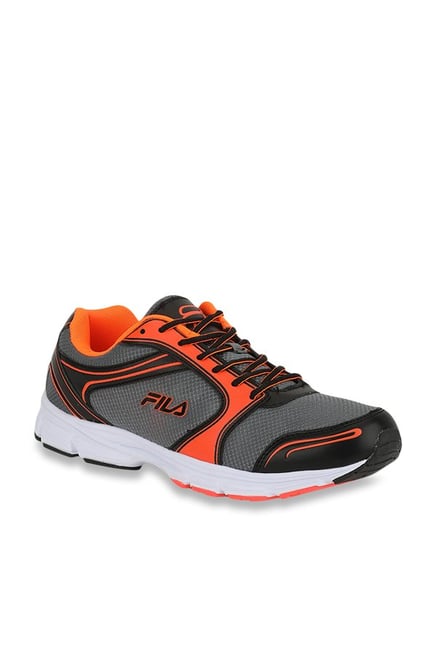 tata cliq sports shoes