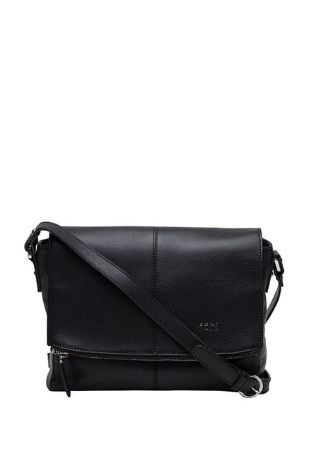 Tohl Rp1 Monroe Black Solid Leather Flap Sling Bag-image-48