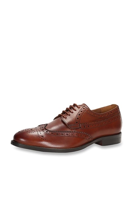 van heusen brogues