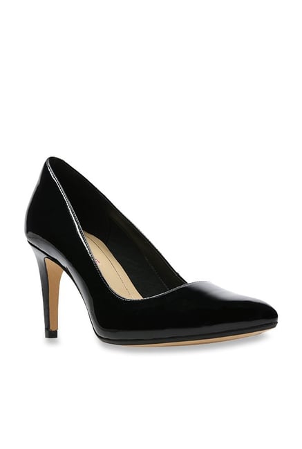 clarks pumps price